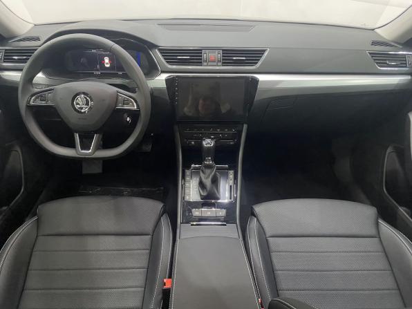 Новый Skoda Superb III Рестайлинг 2025 года, цена 3 149 000 рублей, лифтбек, Автокод Объявления