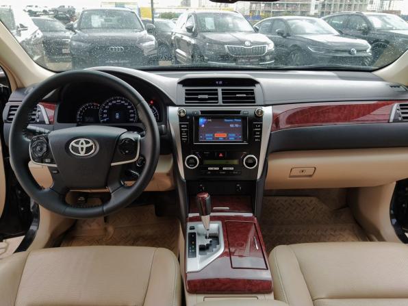 Toyota Camry VII (XV50) с пробегом 2012 года, цена 1 659 000 рублей, 215000 км, седан, Автокод Объявления