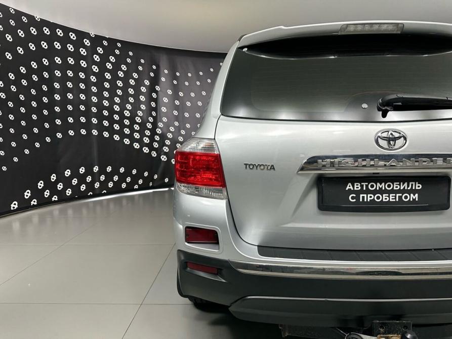 Toyota Highlander II (XU40) Рестайлинг Новосибирск  - изображение 10