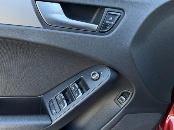 Audi A4 IV (B8) Рестайлинг с пробегом 2013 года, цена 1 544 000 рублей, 130287 км, седан, Автокод Объявления