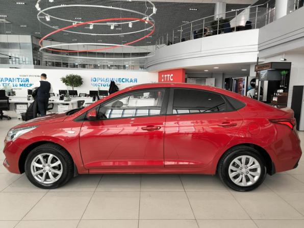 Hyundai Solaris II с пробегом 2017 года, цена 1 150 000 рублей, 161455 км, седан, Автокод Объявления