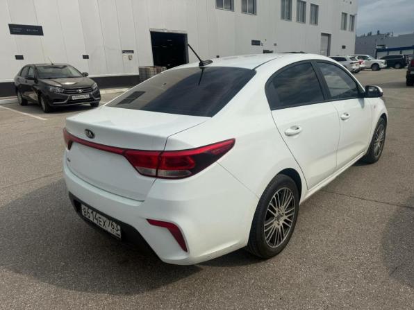 Kia Rio IV с пробегом 2019 года, цена 1 321 000 рублей, 129737 км, седан, Автокод Объявления