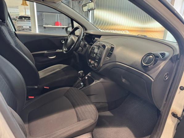 Renault Kaptur I с пробегом 2019 года, цена 1 549 000 рублей, 129000 км, внедорожник, Автокод Объявления