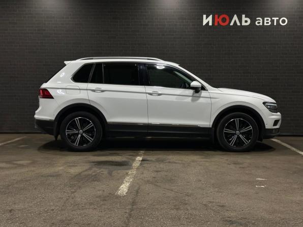 Volkswagen Tiguan II с пробегом 2017 года, цена 2 685 000 рублей, 107108 км, внедорожник, Автокод Объявления
