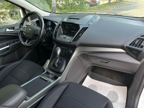 Ford Kuga II Рестайлинг с пробегом 2017 года, цена 1 485 000 рублей, 150607 км, внедорожник, Автокод Объявления