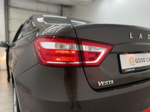 Lada (ВАЗ) Vesta I с пробегом 2019 года, цена 940 000 рублей, 101471 км, седан, Автокод Объявления