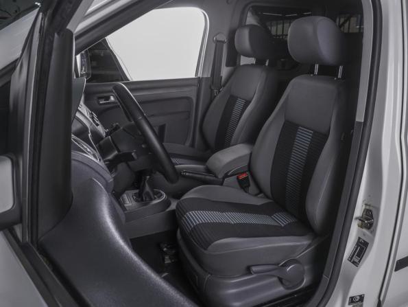 Volkswagen Caddy III Рестайлинг с пробегом 2013 года, цена 1 100 000 рублей, 120184 км, компактвэн, Автокод Объявления
