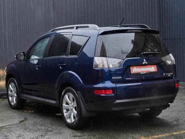 Mitsubishi Outlander II Рестайлинг с пробегом 2011 года, цена 1 400 000 рублей, 149670 км, внедорожник, Автокод Объявления