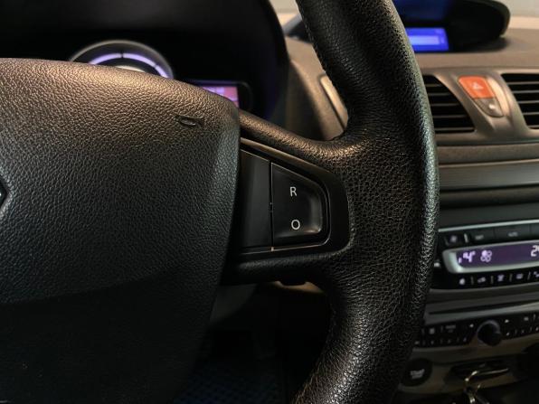Renault Megane III с пробегом 2009 года, цена 440 000 рублей, 275217 км, универсал, Автокод Объявления