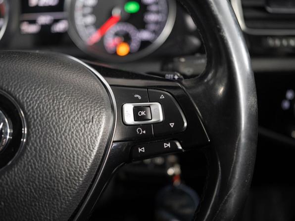 Volkswagen Golf VII с пробегом 2013 года, цена 990 000 рублей, 229807 км, хэтчбек, Автокод Объявления