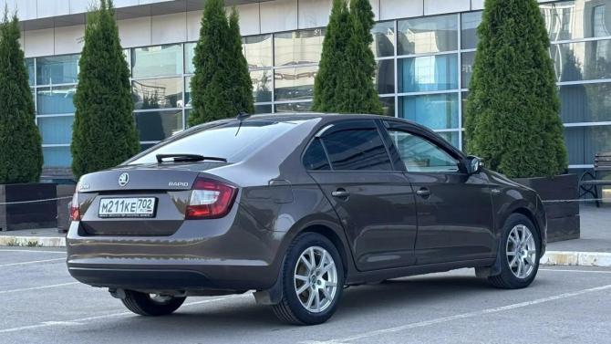 Skoda Rapid I Рестайлинг с пробегом 2019 года, цена 1 095 000 рублей, 175000 км, лифтбек, Автокод Объявления