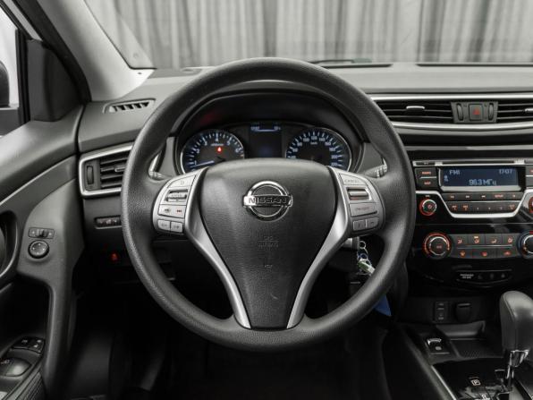 Nissan Qashqai II с пробегом 2018 года, цена 1 730 000 рублей, 68530 км, внедорожник, Автокод Объявления