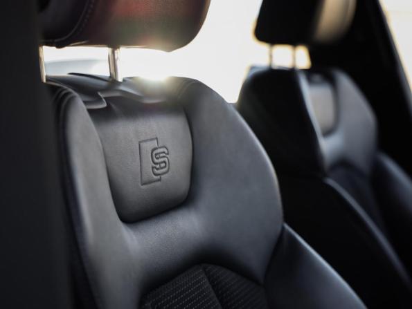 Audi Q8 I (4M) с пробегом 2019 года, цена 5 499 000 рублей, 105218 км, внедорожник, Автокод Объявления
