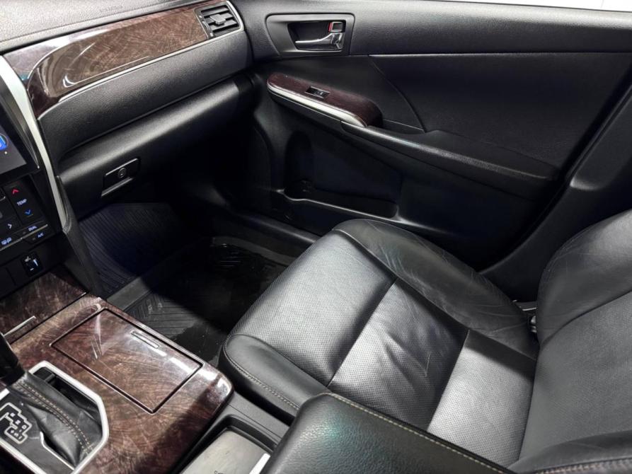 Toyota Camry VII (XV50) Рестайлинг Благовещенск  - изображение 26