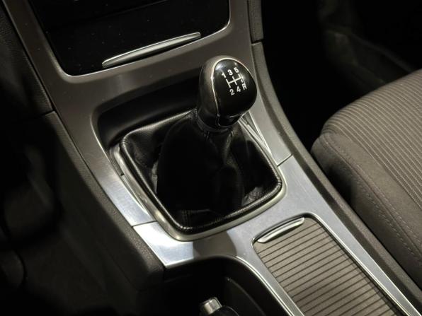 Ford Mondeo IV Рестайлинг с пробегом 2013 года, цена 820 000 рублей, 214807 км, седан, Автокод Объявления