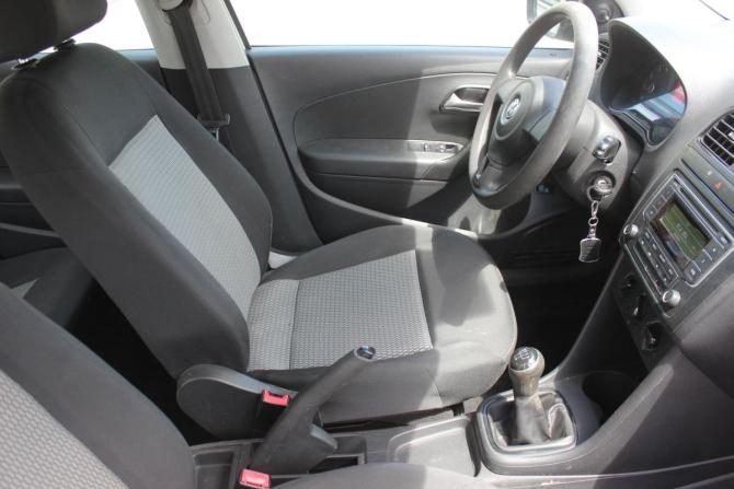 Volkswagen Polo V с пробегом 2014 года, цена 797 000 рублей, 90372 км, седан, Автокод Объявления