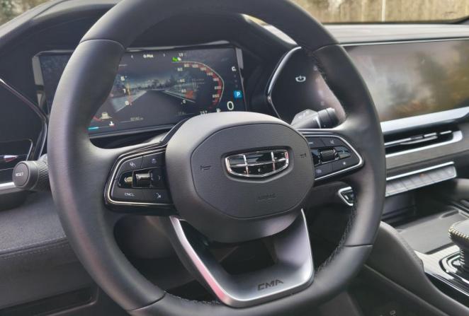Geely Monjaro I с пробегом 2024 года, цена 3 532 000 рублей, 32127 км, внедорожник, Автокод Объявления