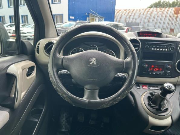 Peugeot Partner II Рестайлинг с пробегом 2012 года, цена 420 000 рублей, 318475 км, минивэн, Автокод Объявления