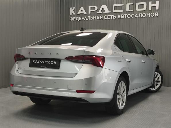 Skoda Octavia IV (A8) с пробегом 2021 года, цена 2 599 000 рублей, 98105 км, лифтбек, Автокод Объявления