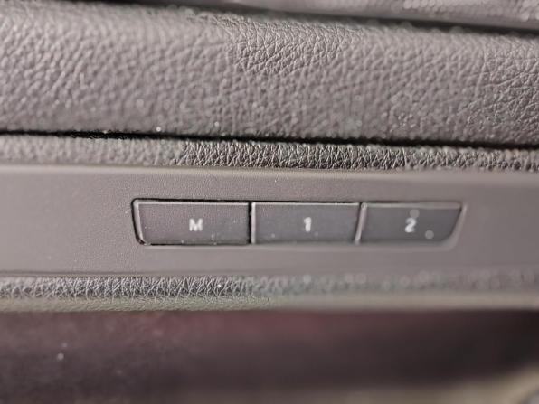 BMW 5 серии VI (F10/F11/F07) с пробегом 2012 года, цена 2 070 000 рублей, 296990 км, седан, Автокод Объявления