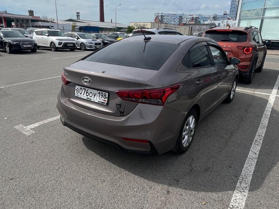 Hyundai Solaris II Санкт-Петербург  - изображение 3