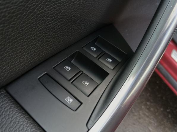Opel Astra J с пробегом 2010 года, цена 729 000 рублей, 205037 км, хэтчбек, Автокод Объявления