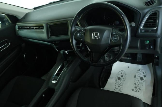 Honda Vezel I Рестайлинг с пробегом 2018 года, цена 1 999 000 рублей, 69000 км, внедорожник, Автокод Объявления