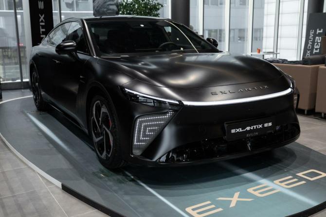 Новый Exeed Exlantix ES 2025 года, цена 6 840 000 рублей, седан, Автокод Объявления