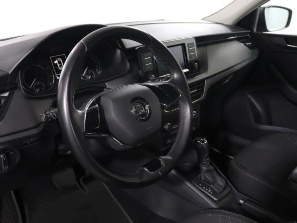 Skoda Rapid II с пробегом 2021 года, цена 1 735 000 рублей, 80000 км, лифтбек, Автокод Объявления
