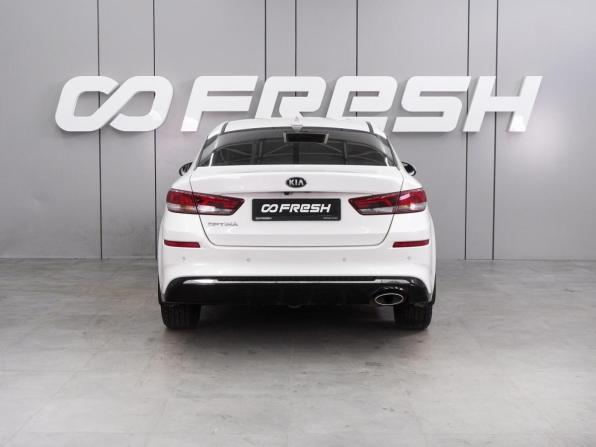 Kia Optima IV Рестайлинг с пробегом 2018 года, цена 2 139 000 рублей, 86176 км, седан, Автокод Объявления