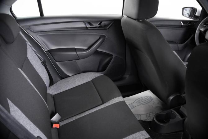 Skoda Rapid II с пробегом 2021 года, цена 1 799 000 рублей, 78265 км, лифтбек, Автокод Объявления