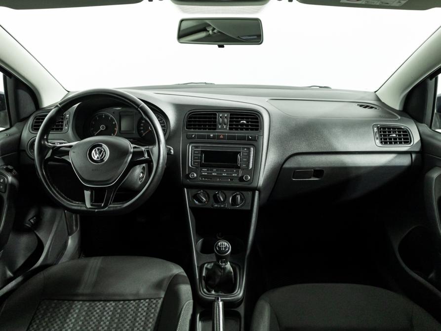 Volkswagen Polo V Рестайлинг Санкт-Петербург  - изображение 13