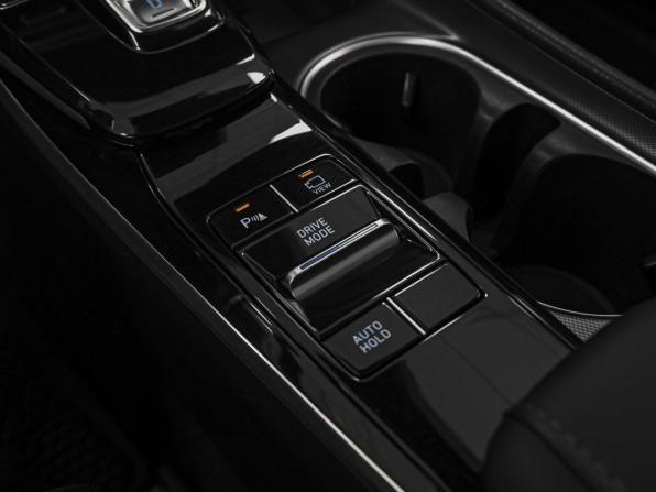 Hyundai Sonata VIII (DN8) с пробегом 2021 года, цена 2 759 000 рублей, 77067 км, седан, Автокод Объявления