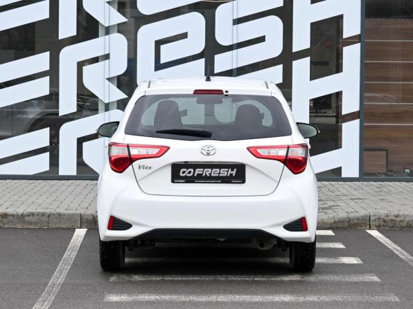 Toyota Vitz III (XP130) Рестайлинг 2 с пробегом 2019 года, цена 899 000 рублей, 74165 км, хэтчбек, Автокод Объявления