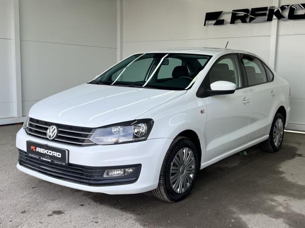 Volkswagen Polo V Рестайлинг с пробегом 2018 года, цена 1 299 000 рублей, 39045 км, седан, Автокод Объявления