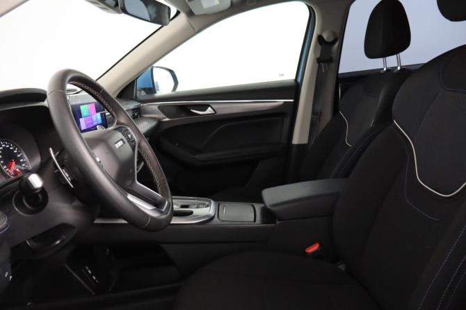Haval Jolion I с пробегом 2023 года, цена 1 599 000 рублей, 115000 км, внедорожник, Автокод Объявления