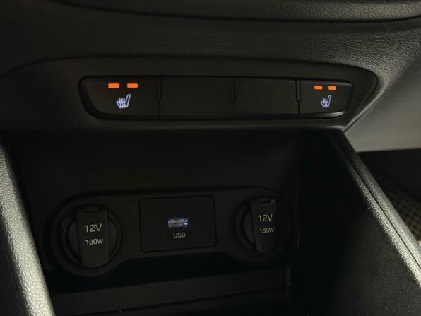 Hyundai Solaris II Рестайлинг с пробегом 2020 года, цена 1 199 000 рублей, 135100 км, седан, Автокод Объявления