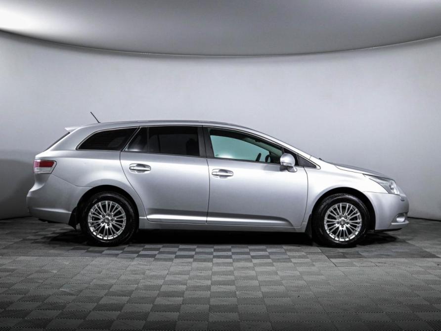 Toyota Avensis III Москва  - изображение 4