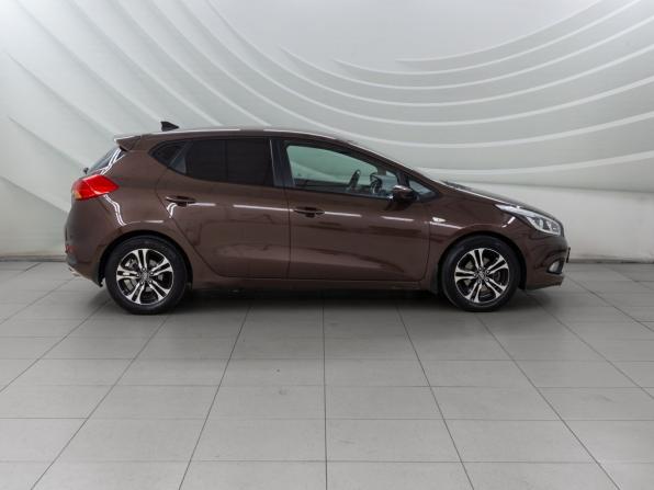 Kia Ceed II с пробегом 2013 года, цена 1 118 000 рублей, 125397 км, хэтчбек, Автокод Объявления