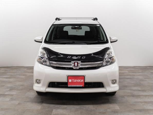Toyota ISis I Рестайлинг с пробегом 2014 года, цена 1 325 000 рублей, 154000 км, компактвэн, Автокод Объявления