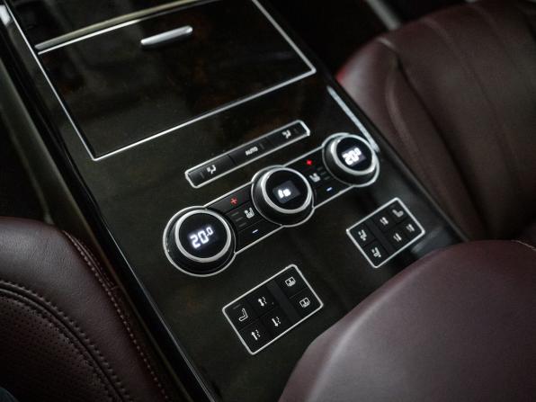 Land Rover Range Rover IV с пробегом 2015 года, цена 5 850 000 рублей, 153701 км, внедорожник, Автокод Объявления