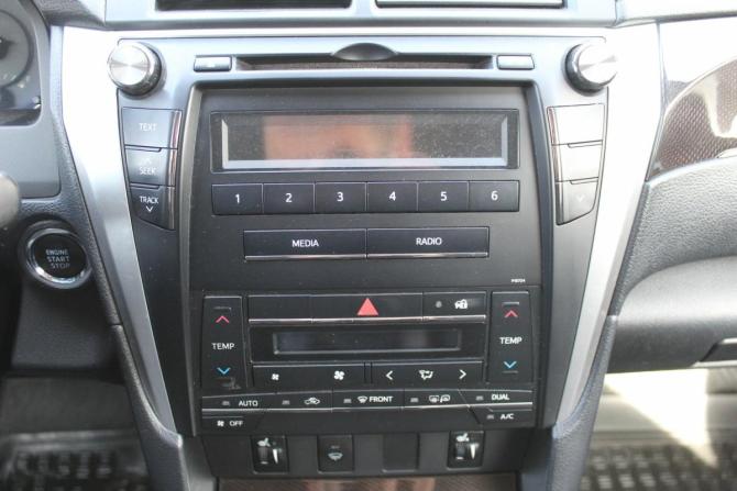 Toyota Camry VII (XV50) Рестайлинг с пробегом 2016 года, цена 1 580 000 рублей, 191000 км, седан, Автокод Объявления
