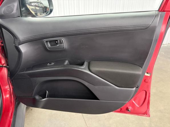 Mitsubishi Outlander II Рестайлинг с пробегом 2010 года, цена 1 097 000 рублей, 172103 км, внедорожник, Автокод Объявления