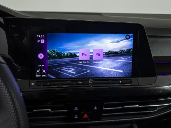 Volkswagen Golf VIII с пробегом 2022 года, цена 3 199 000 рублей, 62900 км, хэтчбек, Автокод Объявления