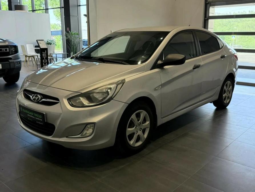 Hyundai Solaris I Калининград  - изображение 1