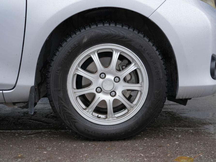 Toyota Vitz III (XP130) Новосибирск  - изображение 10
