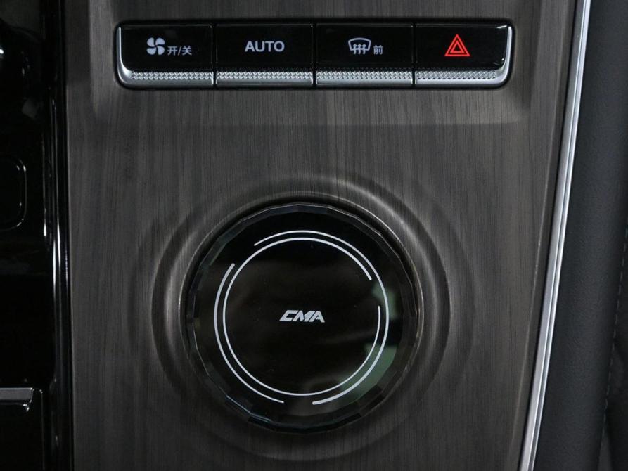 Geely Monjaro I Москва  - изображение 19