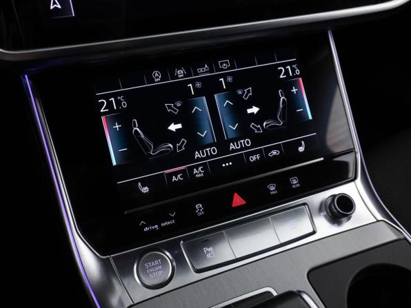 Audi A6 V (C8) с пробегом 2019 года, цена 3 399 099 рублей, 70812 км, седан, Автокод Объявления