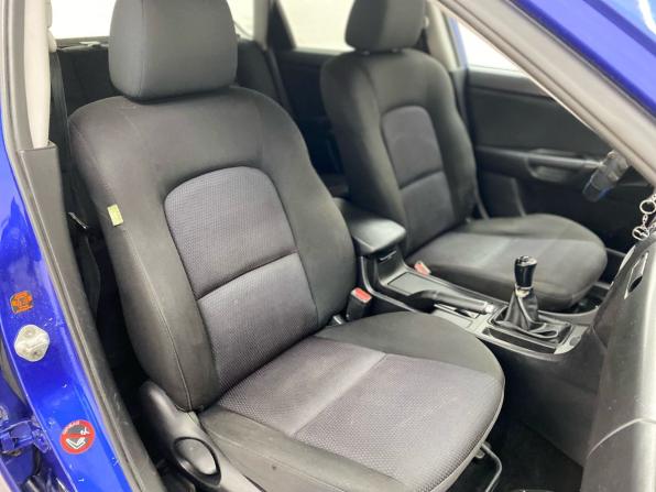 Mazda 3 I (BK) Рестайлинг с пробегом 2007 года, цена 420 000 рублей, 338514 км, хэтчбек, Автокод Объявления