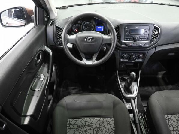 Lada (ВАЗ) XRAY I с пробегом 2018 года, цена 879 900 рублей, 105000 км, хэтчбек, Автокод Объявления